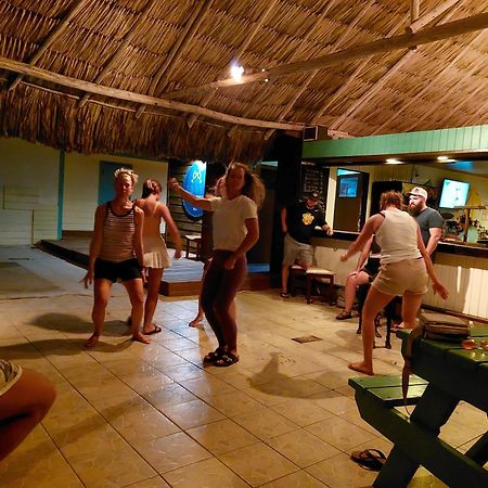 Royal Caribbean Resort San Pedro  Exteriör bild