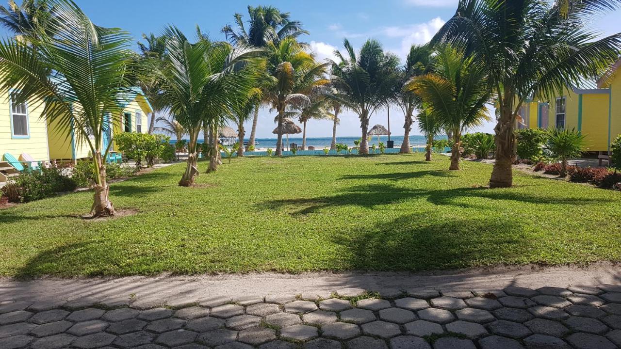 Royal Caribbean Resort San Pedro  Exteriör bild